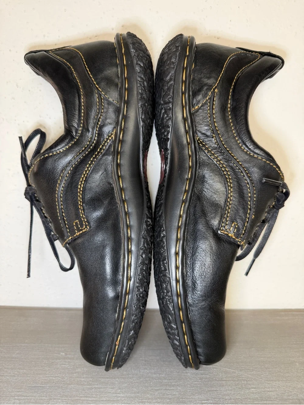 Born Leather Sneakers Womens Size 11 M Black Low Top Casual Comfort Oxford Derby